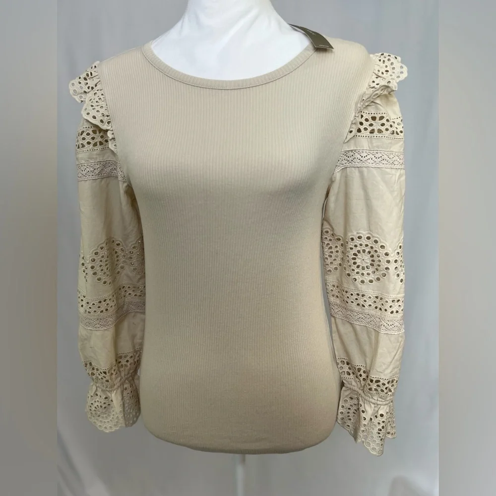 NWT / Ruffle-trim eyelet top in vintage rib / B001 - Picture 4 of 6